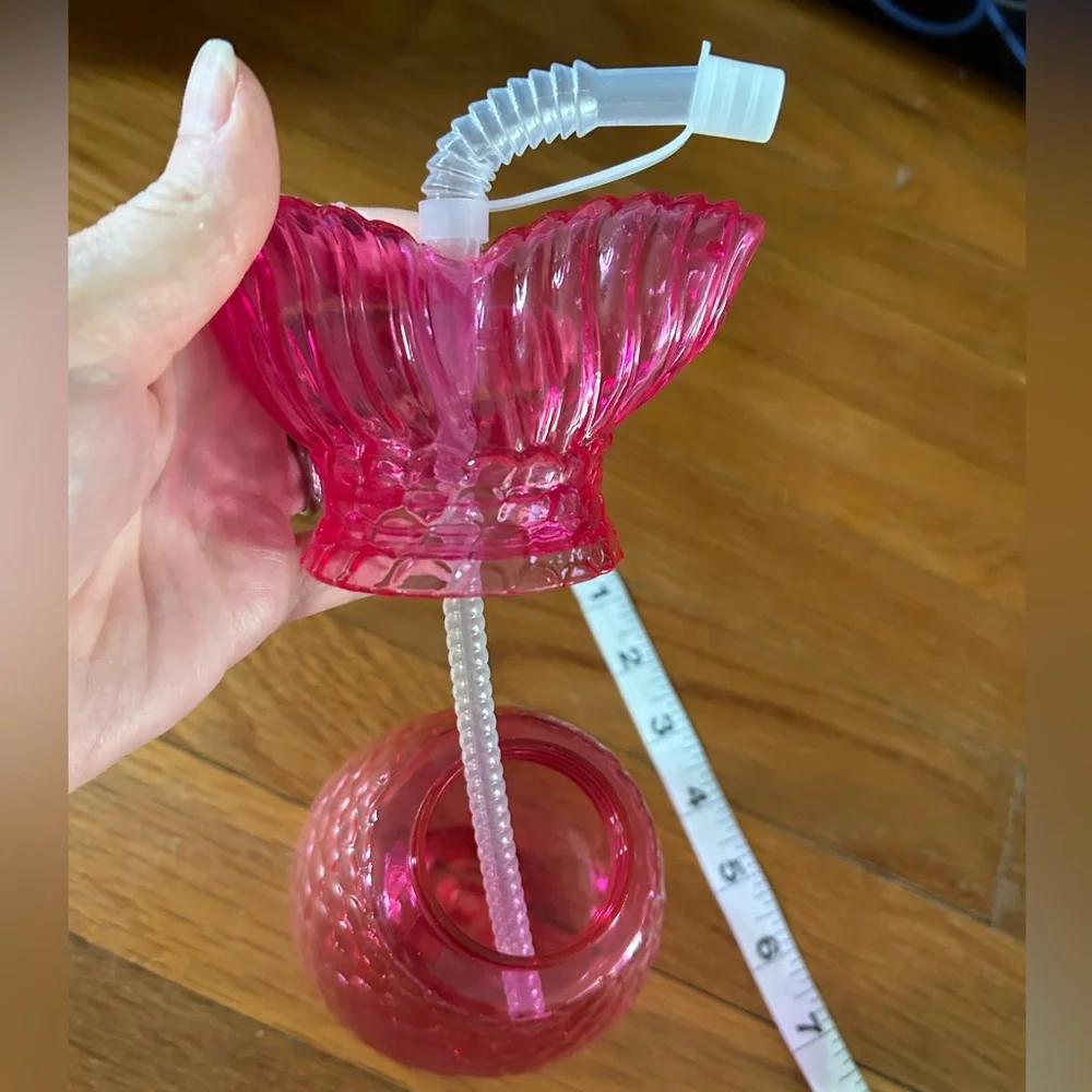 Fish Tail Cup Pink